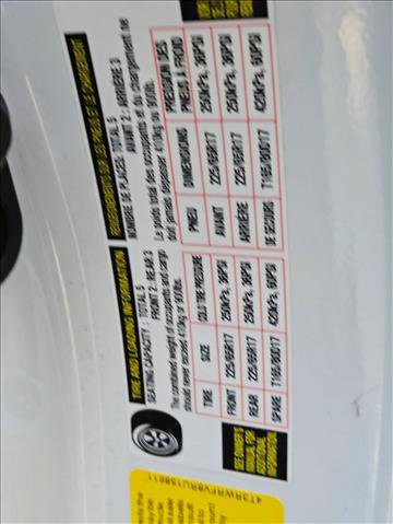Used 2024 Toyota RAV4 XLE AWD/4WD image 15