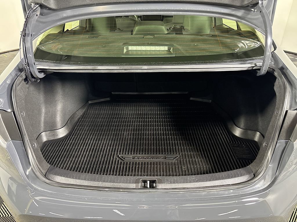 Used 2023 Toyota Corolla LE image 21