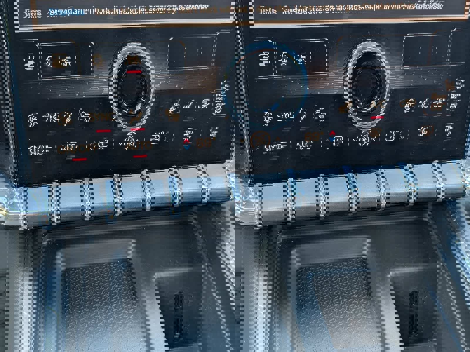 Certified 2024 GMC Acadia Elevation image 29