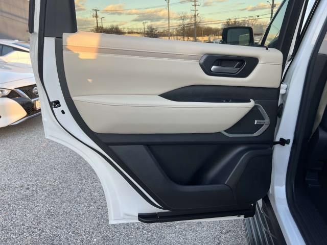 New 2026 Nissan Armada Platinum image 15