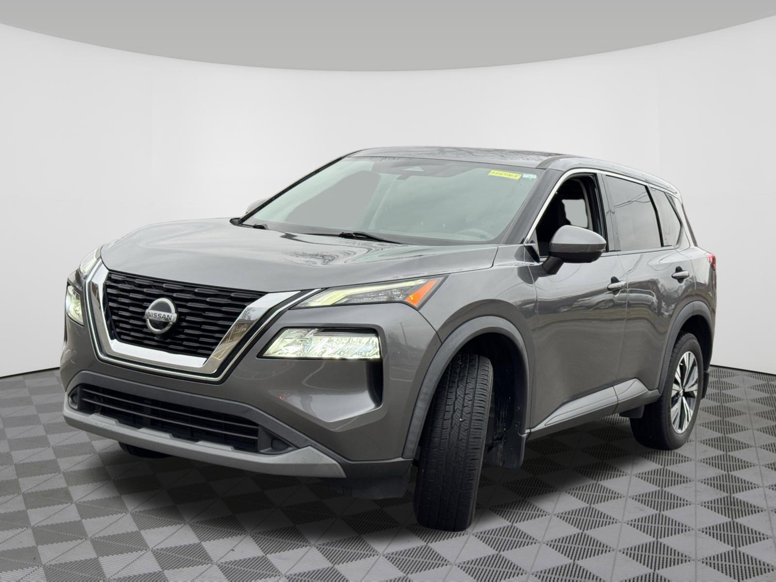 Certified 2021 Nissan Rogue SV image 15