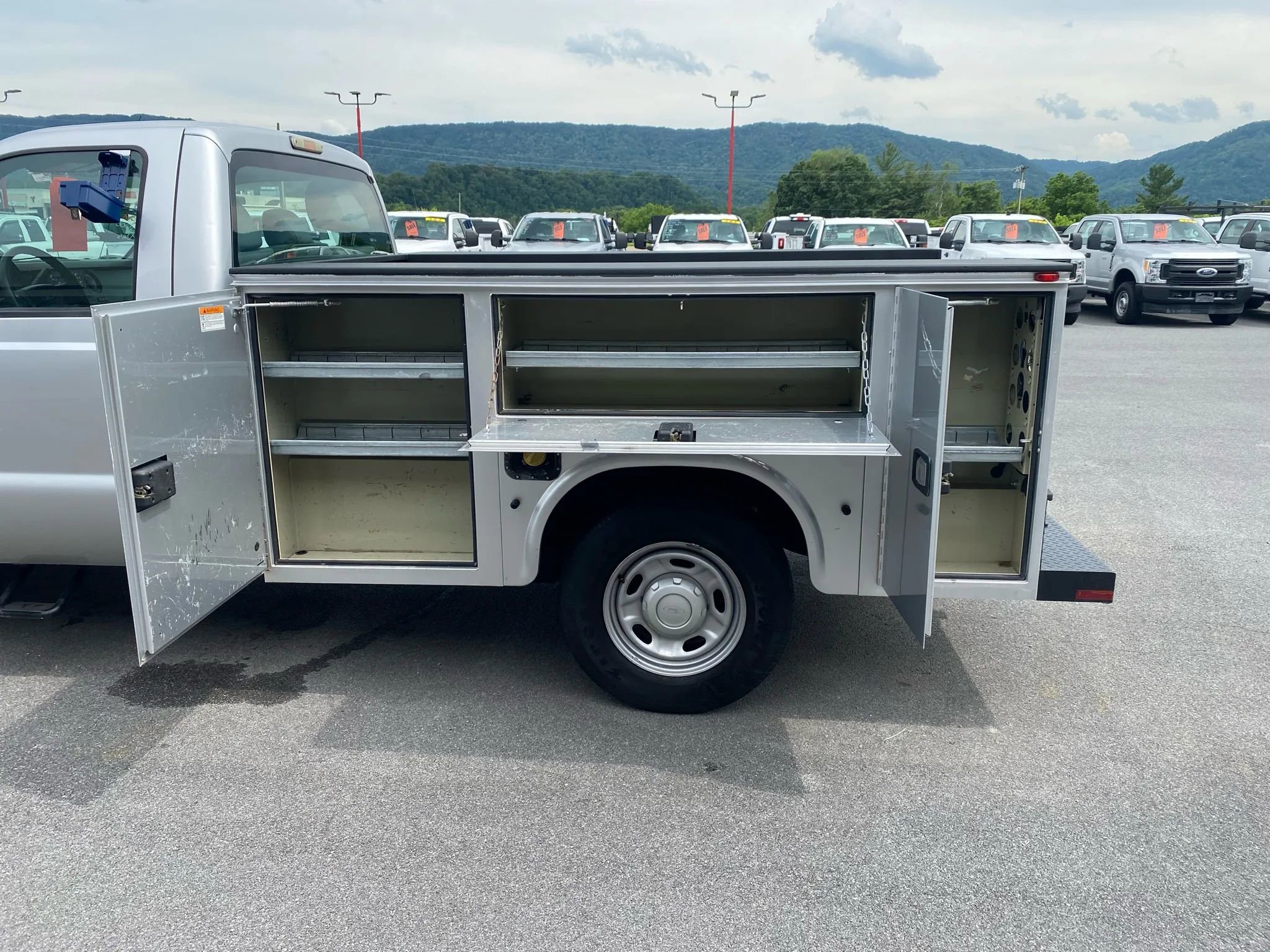 Used 2015 Ford F250 XL RWD image 22