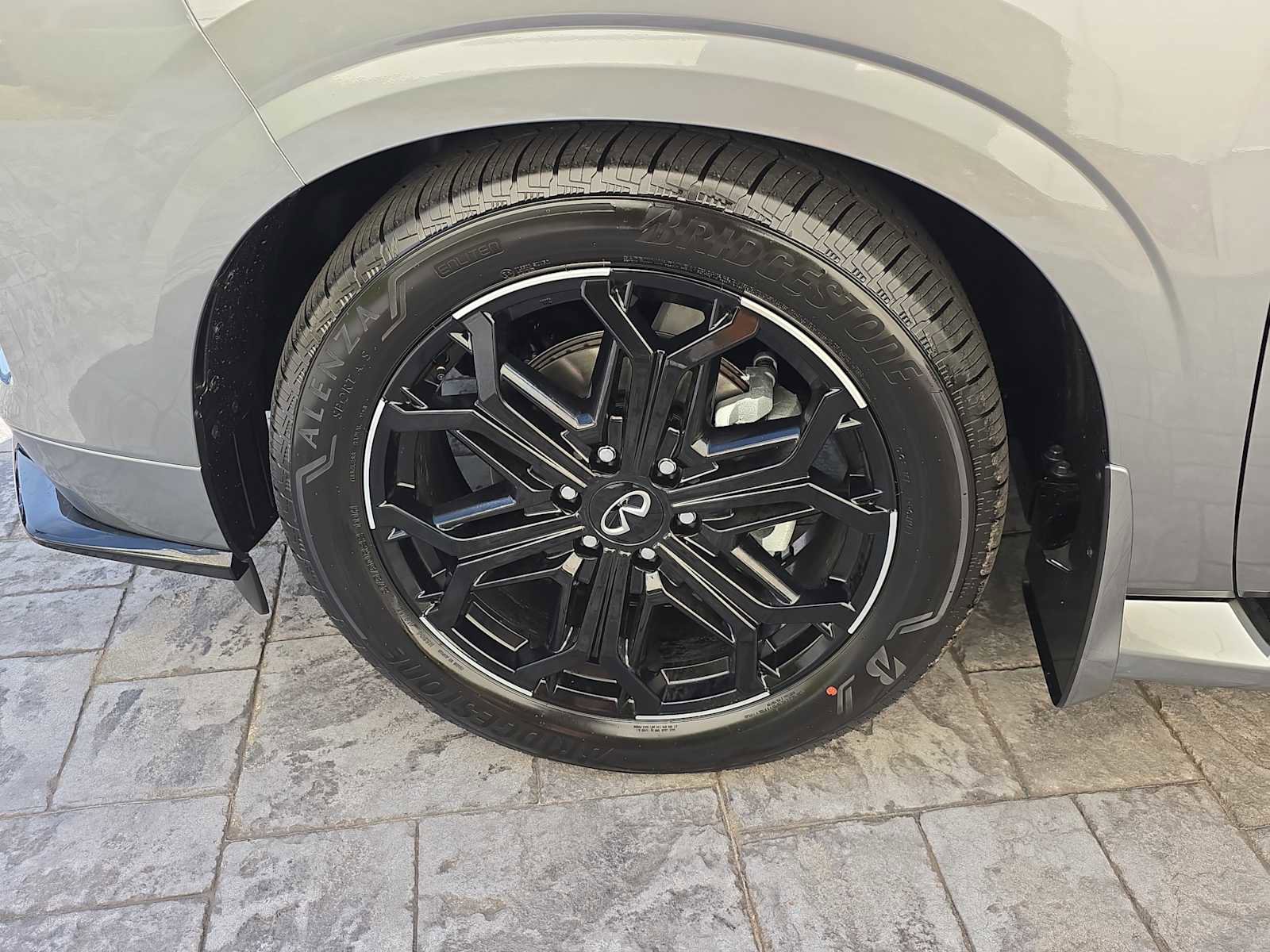 New 2026 INFINITI QX80 4WD w/ Sport Exterior Package image 9