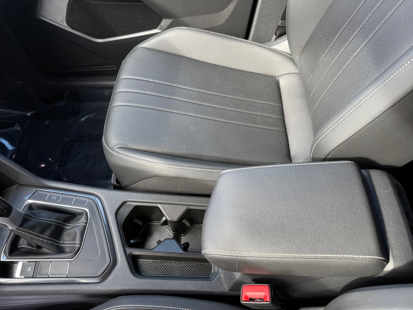 Certified 2023 Volkswagen Tiguan SE image 14