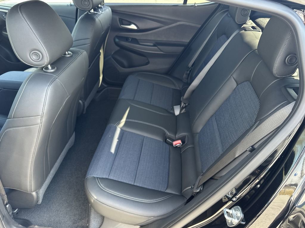 New 2026 Buick Envista Sport Touring w/ Convenience I Package FWD image 21