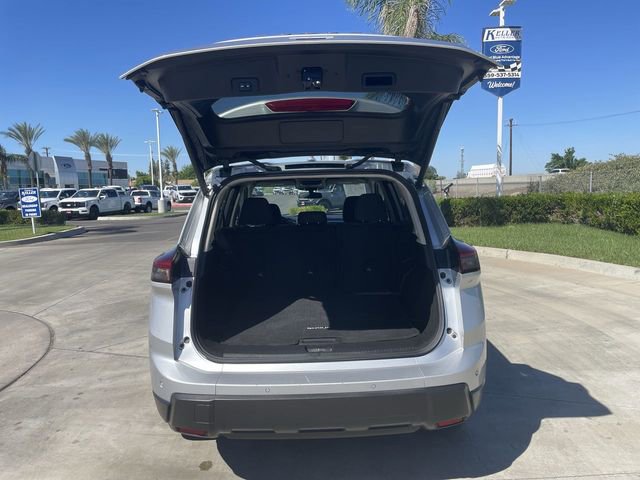 Used 2024 Nissan Rogue SV image 25