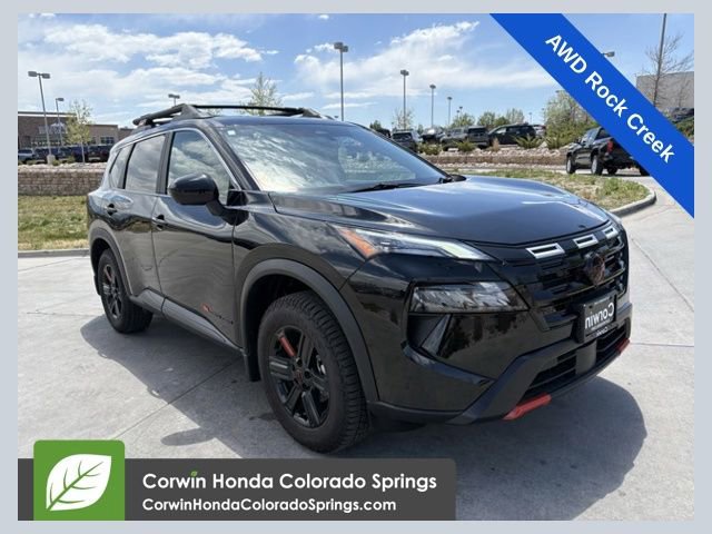 Used 2025 Nissan Rogue SV AWD/4WD image 1