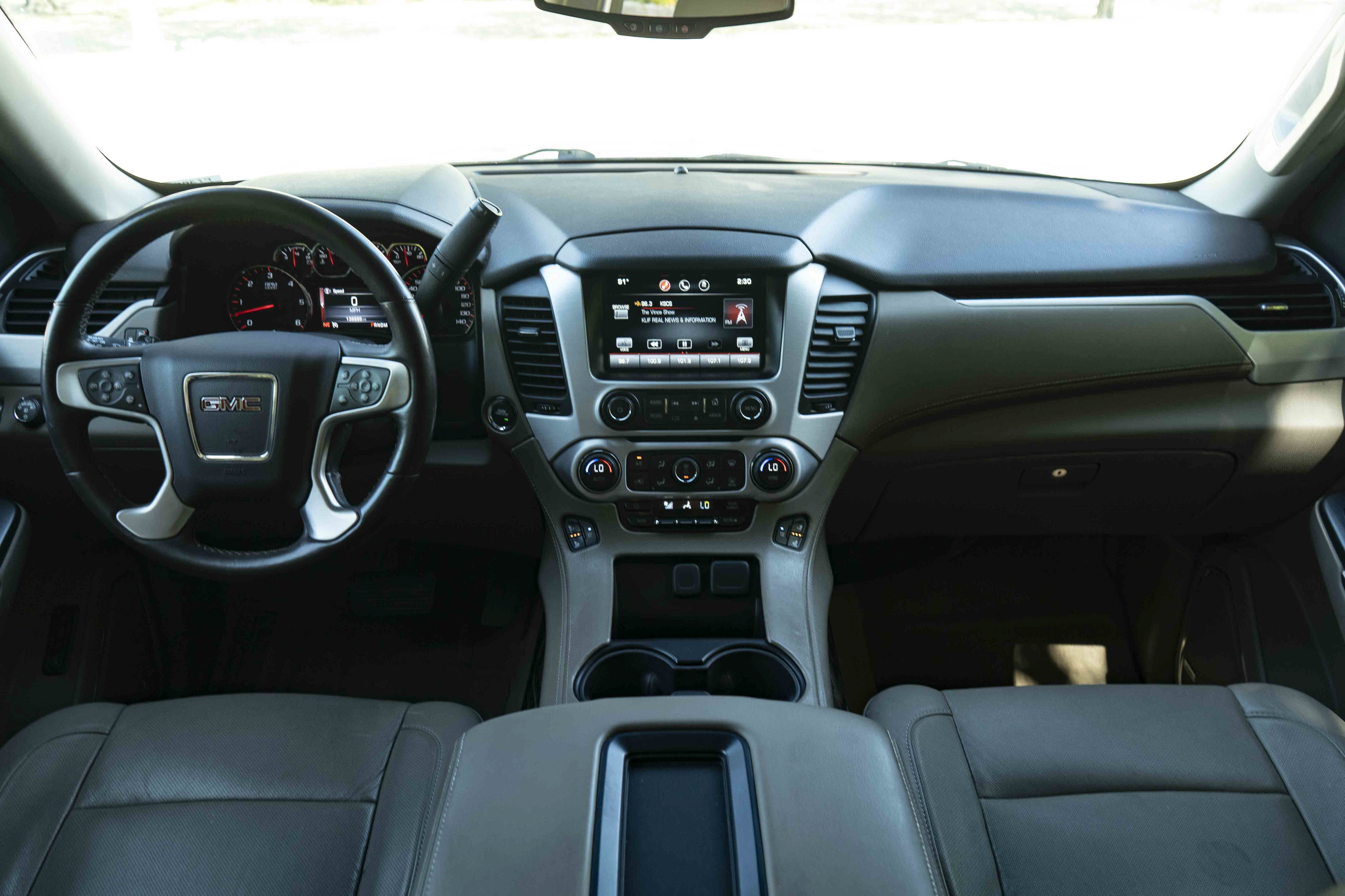 Used 2015 GMC Yukon SLT w/ Open Road Package RWD image 26