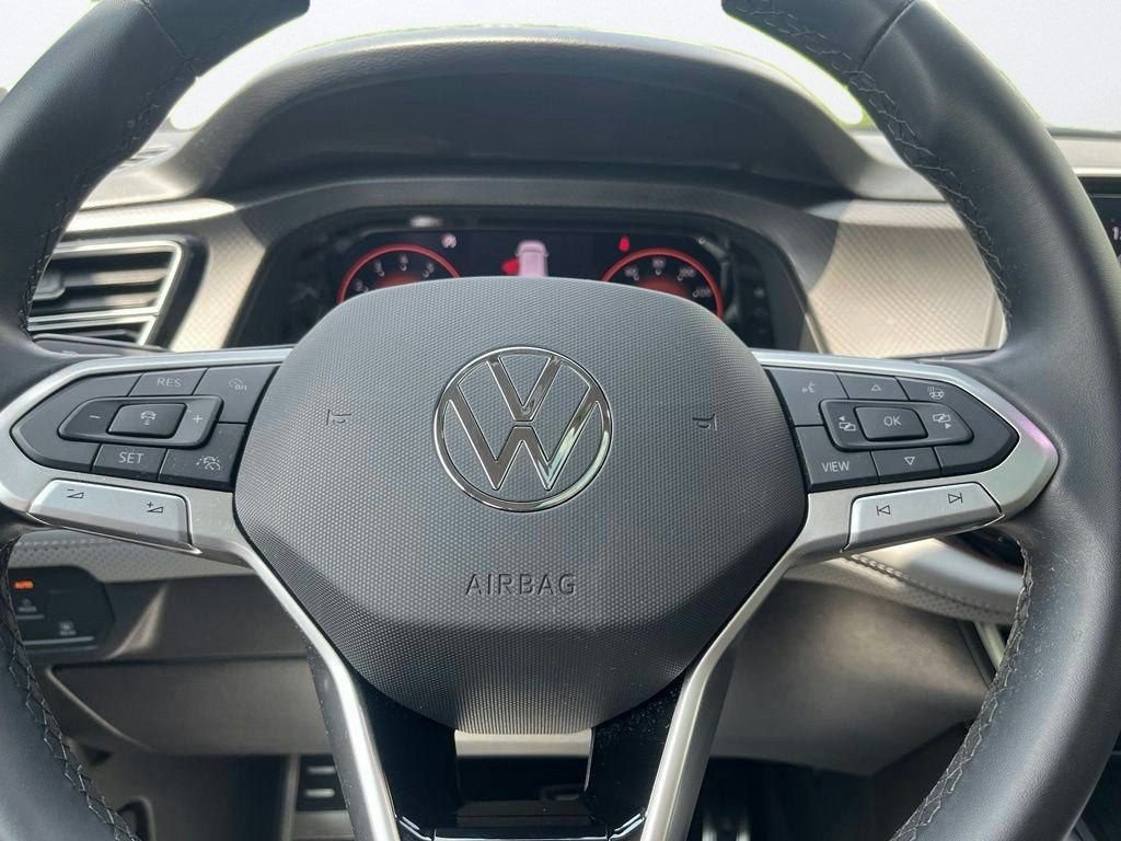Certified 2026 Volkswagen Atlas Peak Edition AWD/4WD image 21