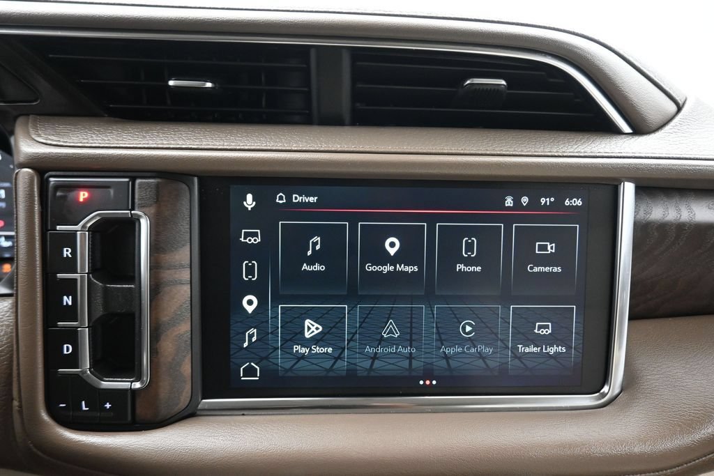 Used 2023 GMC Yukon XL Denali AWD/4WD image 17
