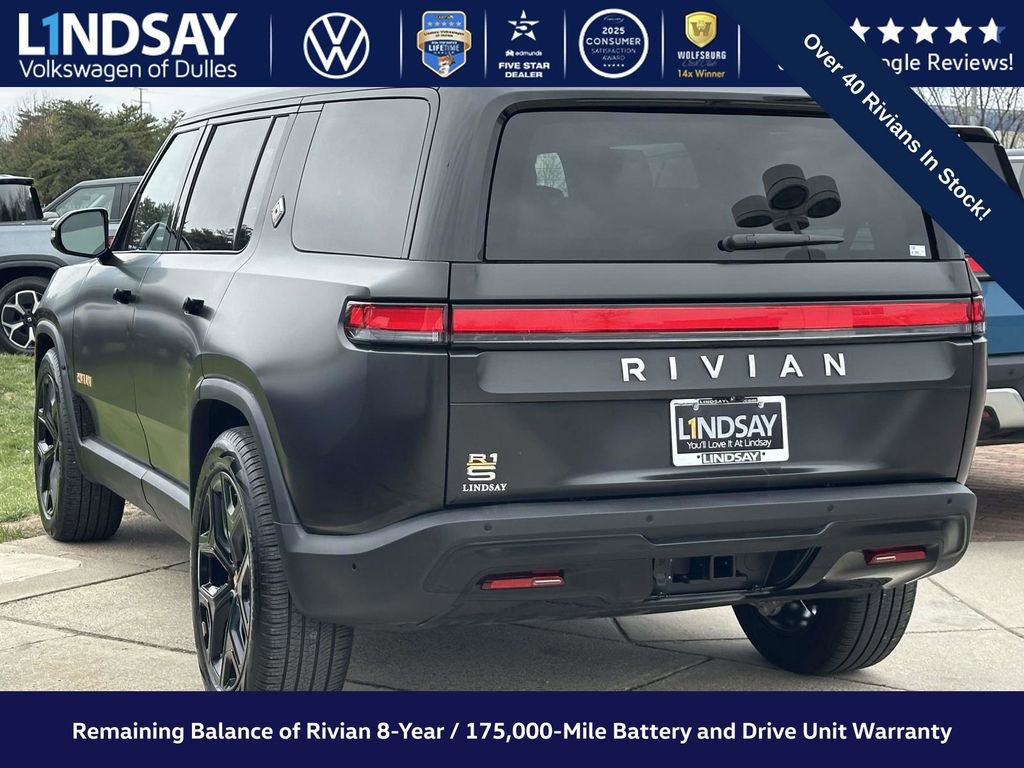 Used 2023 Rivian R1S Adventure image 4