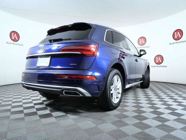 Certified 2023 Audi Q5 2.0T Premium w/ Convenience Package AWD/4WD image 8