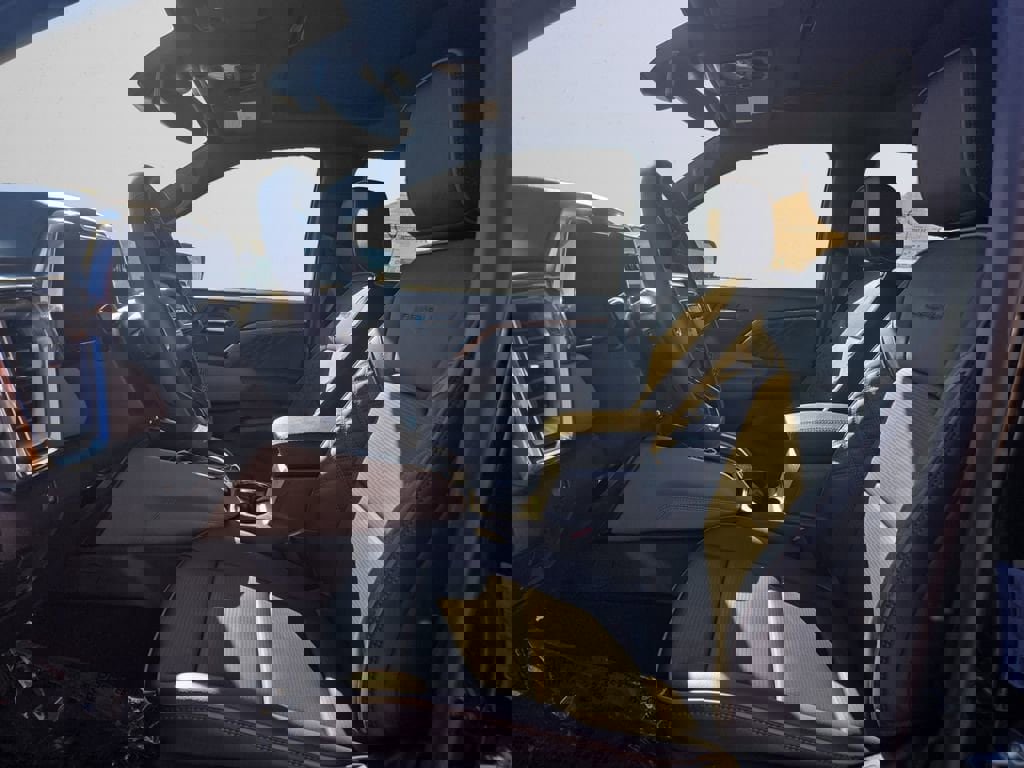 New 2026 GMC Canyon Denali image 9