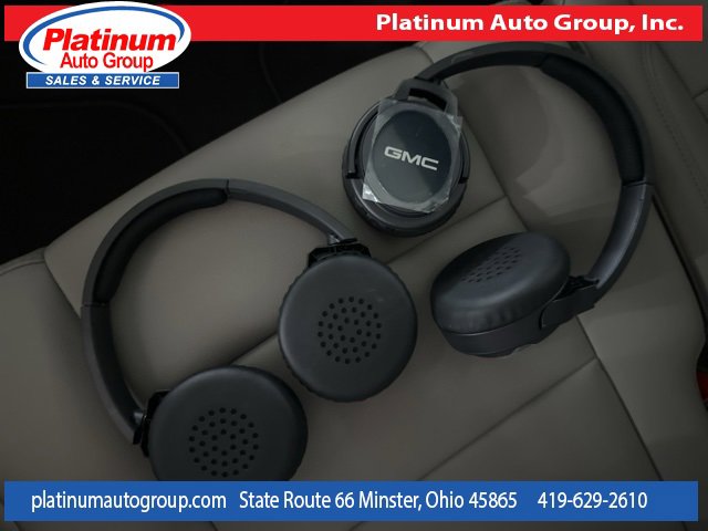 Used 2023 GMC Yukon XL SLT image 60