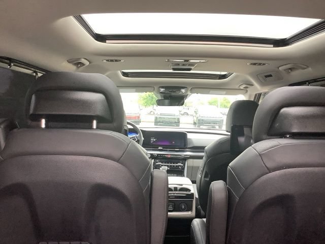 Used 2024 Kia Carnival SX Prestige FWD image 10