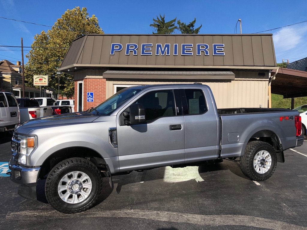 Used 2020 Ford F250 XLT w/ XLT Value Package AWD/4WD image 2
