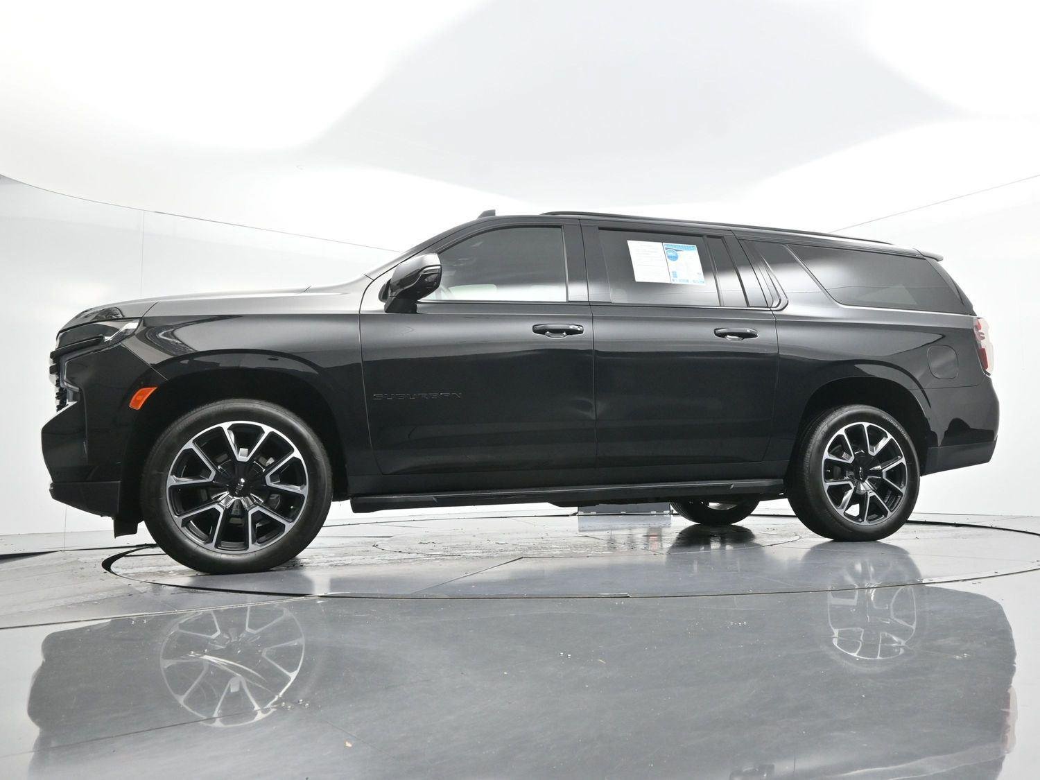 Used 2024 Chevrolet Suburban RST w/ Luxury Package AWD/4WD image 54