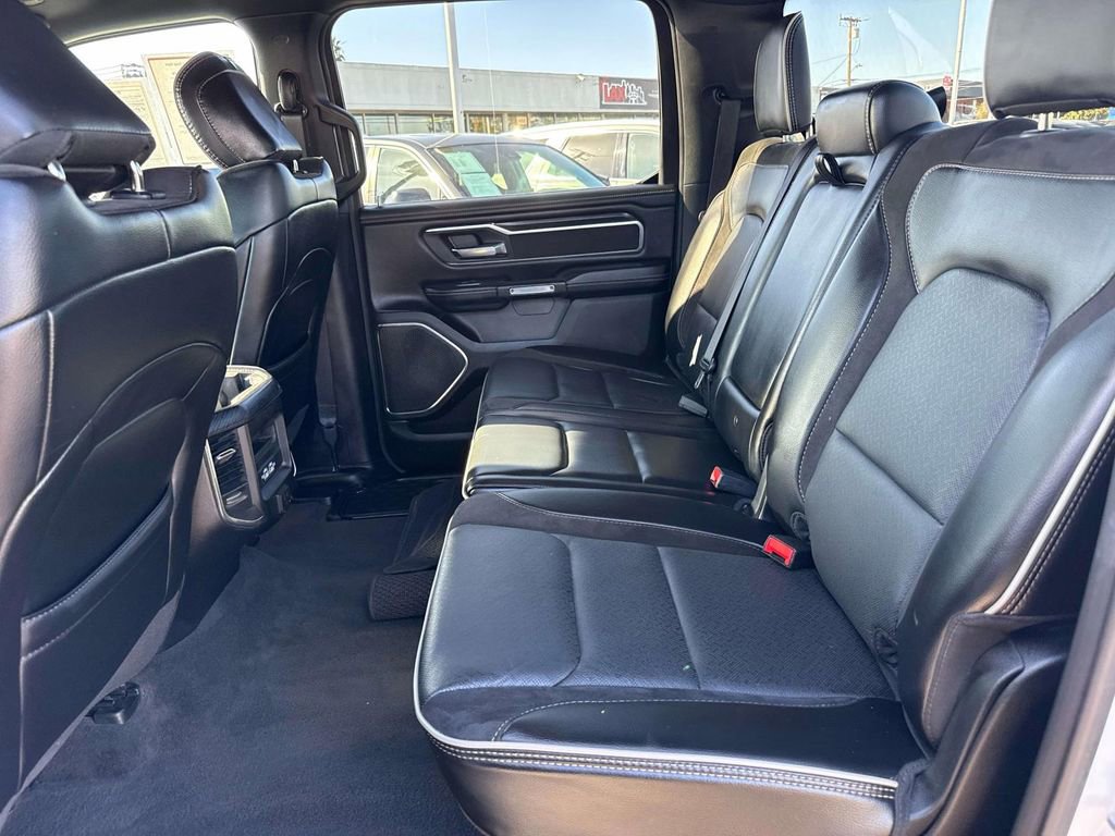 Used 2024 RAM 1500 Laramie image 11