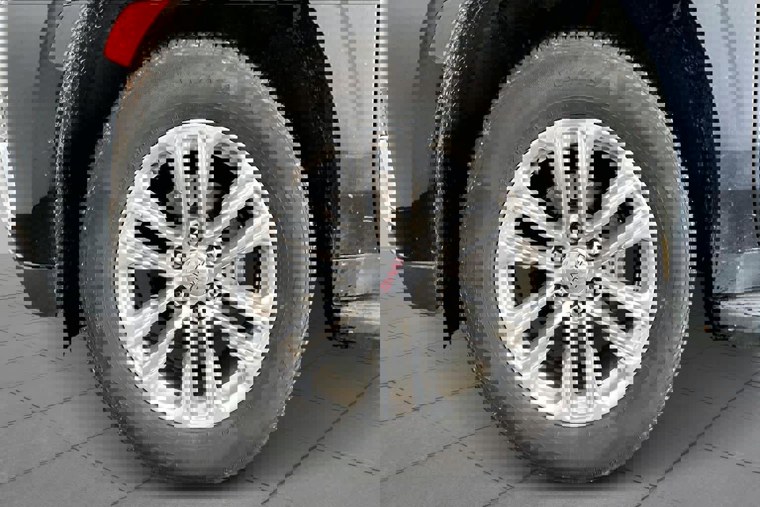 Used 2021 GMC Yukon SLT image 10