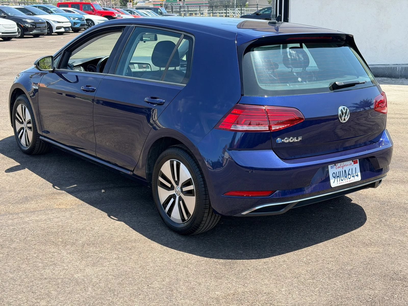 Used 2017 Volkswagen e-Golf SE FWD image 7