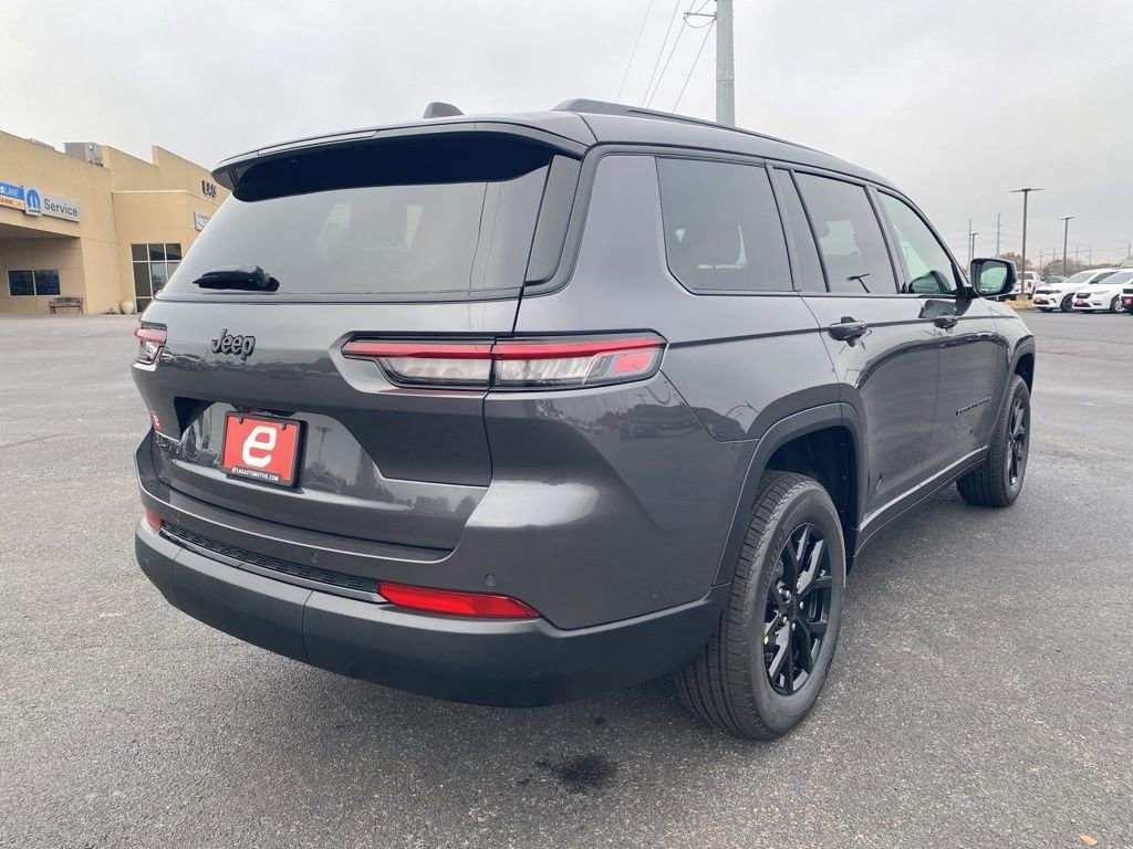 New 2025 Jeep Grand Cherokee L Altitude image 7