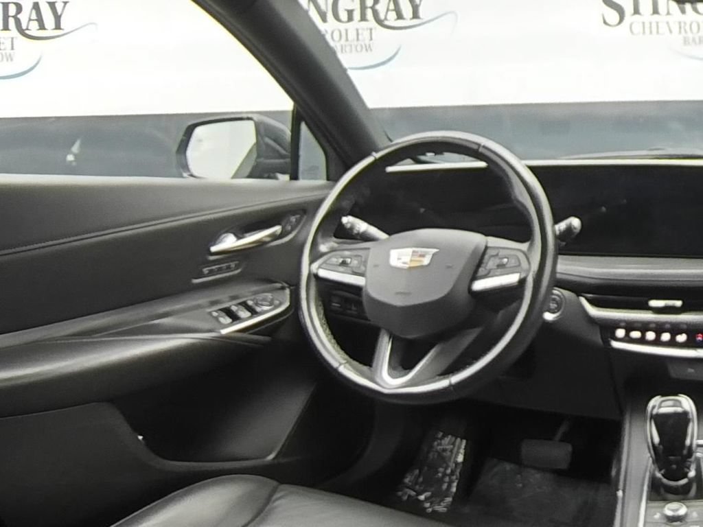 Used 2024 Cadillac XT4 Premium Luxury FWD image 19