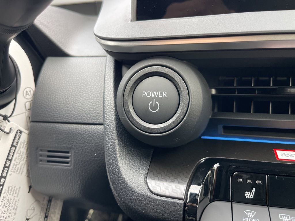 New 2026 Toyota Prius Plug-In Hybrid image 13