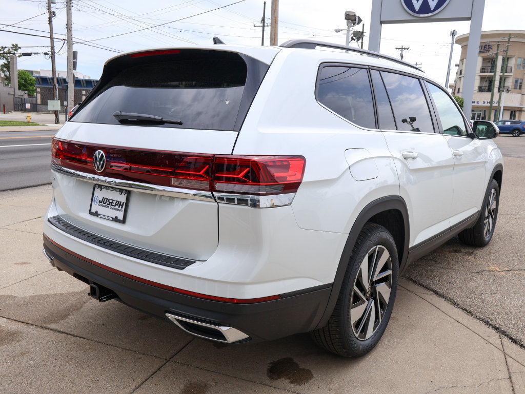 New 2026 Volkswagen Atlas SE FWD image 5