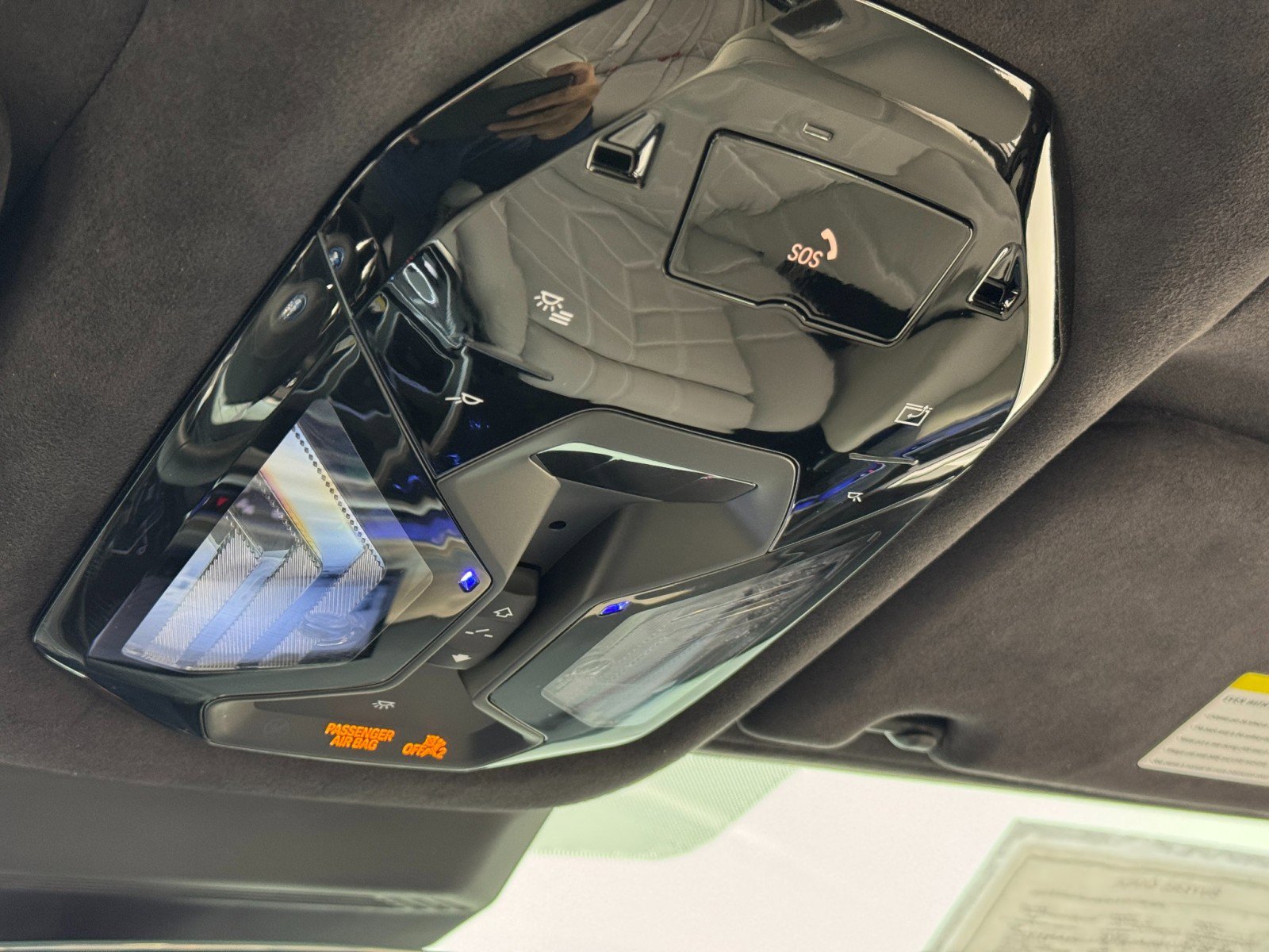 Used 2023 BMW i7 xDrive60 w/ Executive Package 2 image 41