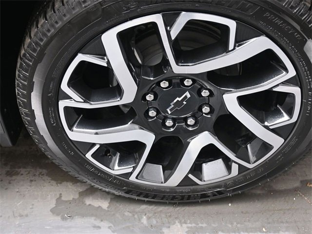 Certified 2024 Chevrolet Silverado EV RST image 29