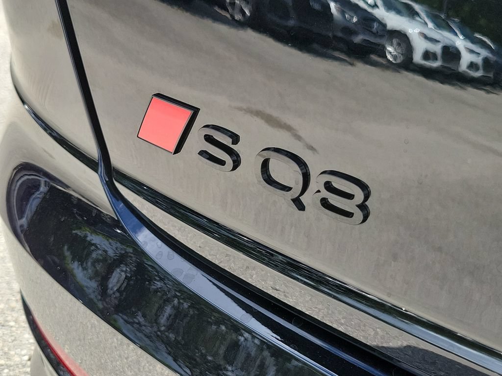 New 2026 Audi SQ8 Prestige AWD/4WD image 5