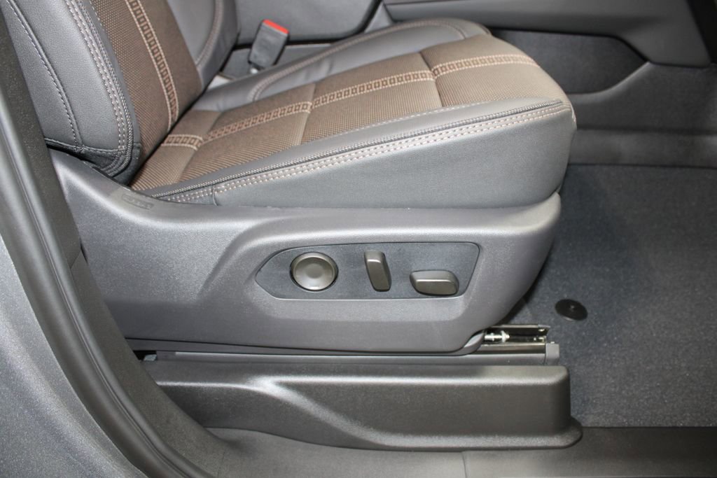 New 2026 Chevrolet Tahoe High Country image 27