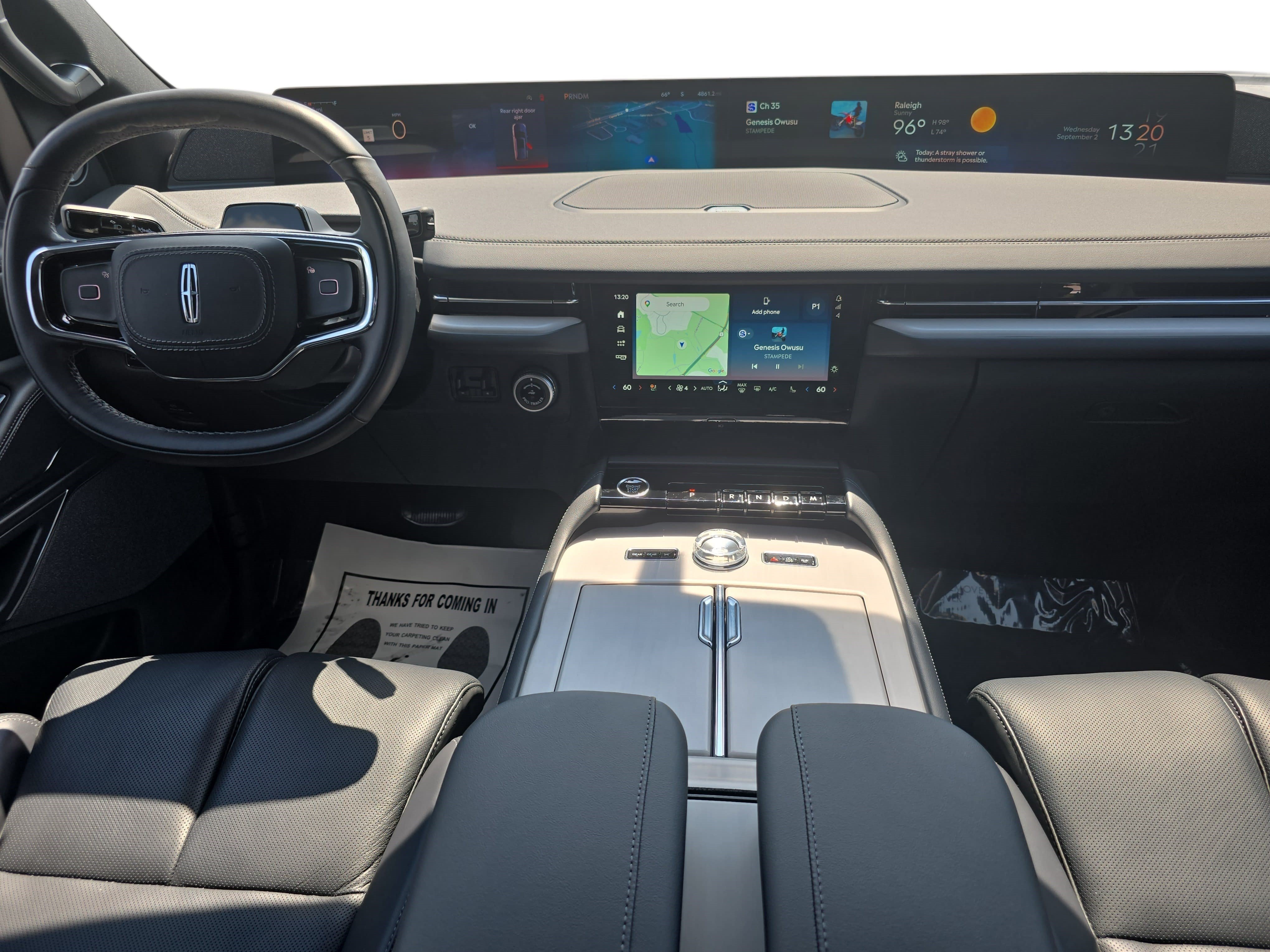 New 2026 Lincoln Navigator L Reserve w/ Jet Appearance Package AWD/4WD image 9