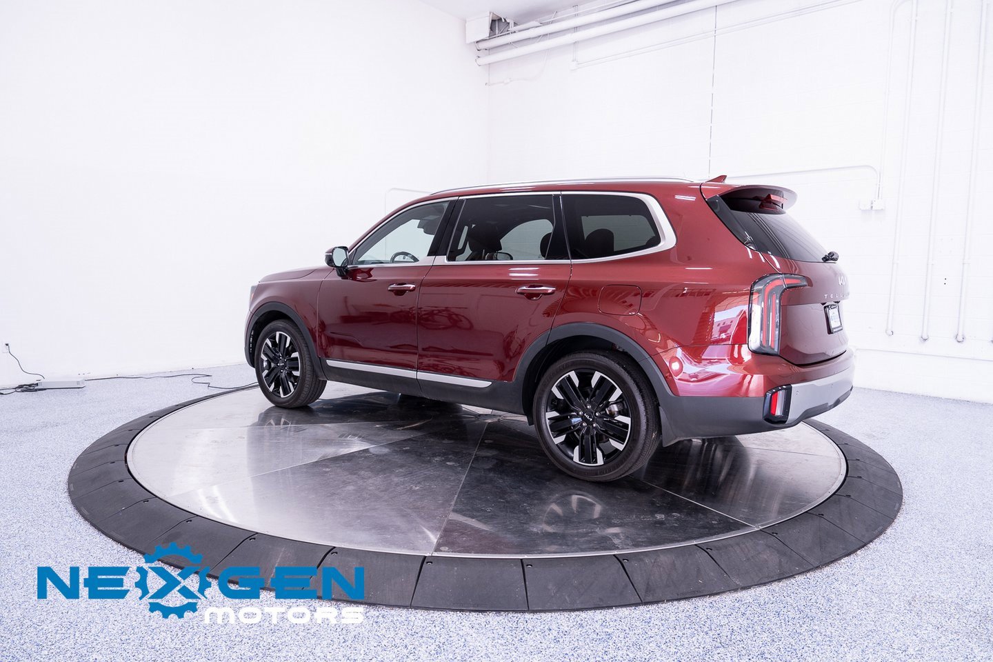 Used 2024 Kia Telluride SX image 37