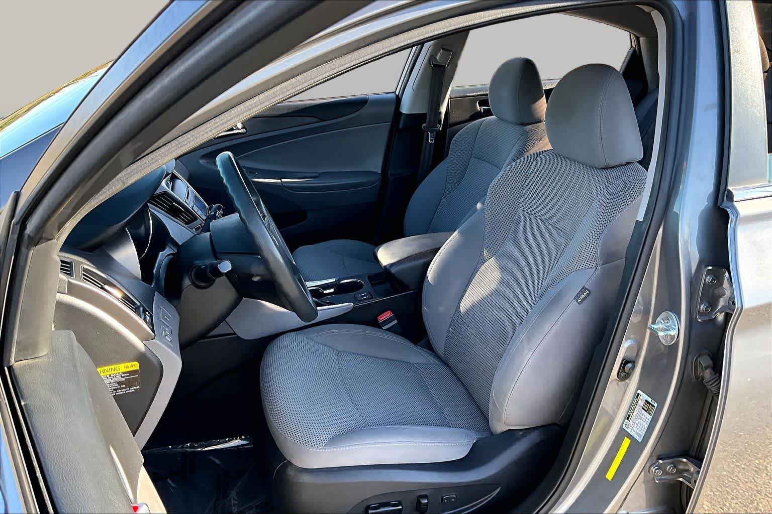Used 2013 Hyundai Sonata GLS w/ Popular Equipment Pkg FWD image 7