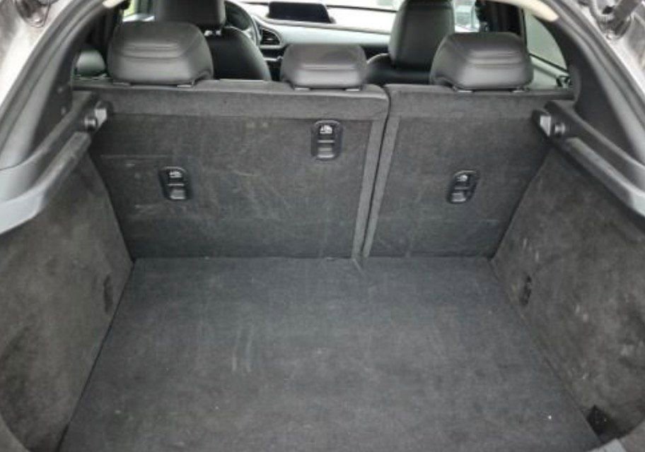 Used 2024 MAZDA CX-30 AWD 2.5 S w/ Premium Package image 12