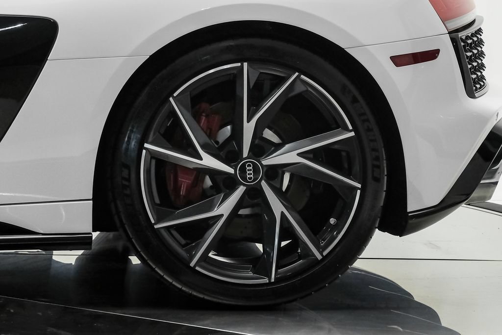 Used 2021 Audi R8 V10 RWD image 49