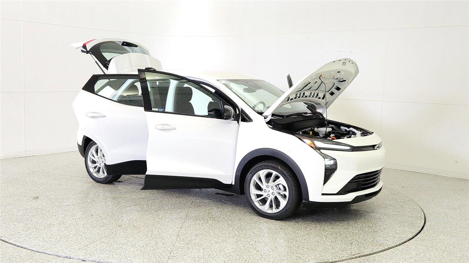 New 2027 Chevrolet Bolt LT FWD image 9