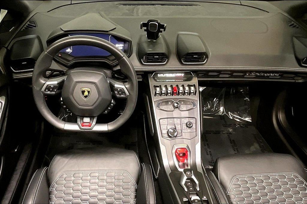 Used 2018 Lamborghini Huracan LP 580-2 image 21