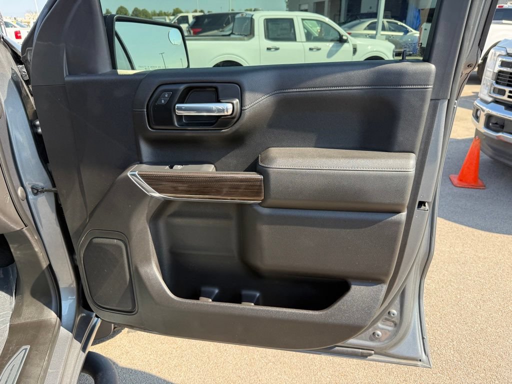 Used 2021 Chevrolet Silverado 1500 LT Trail Boss AWD/4WD image 26