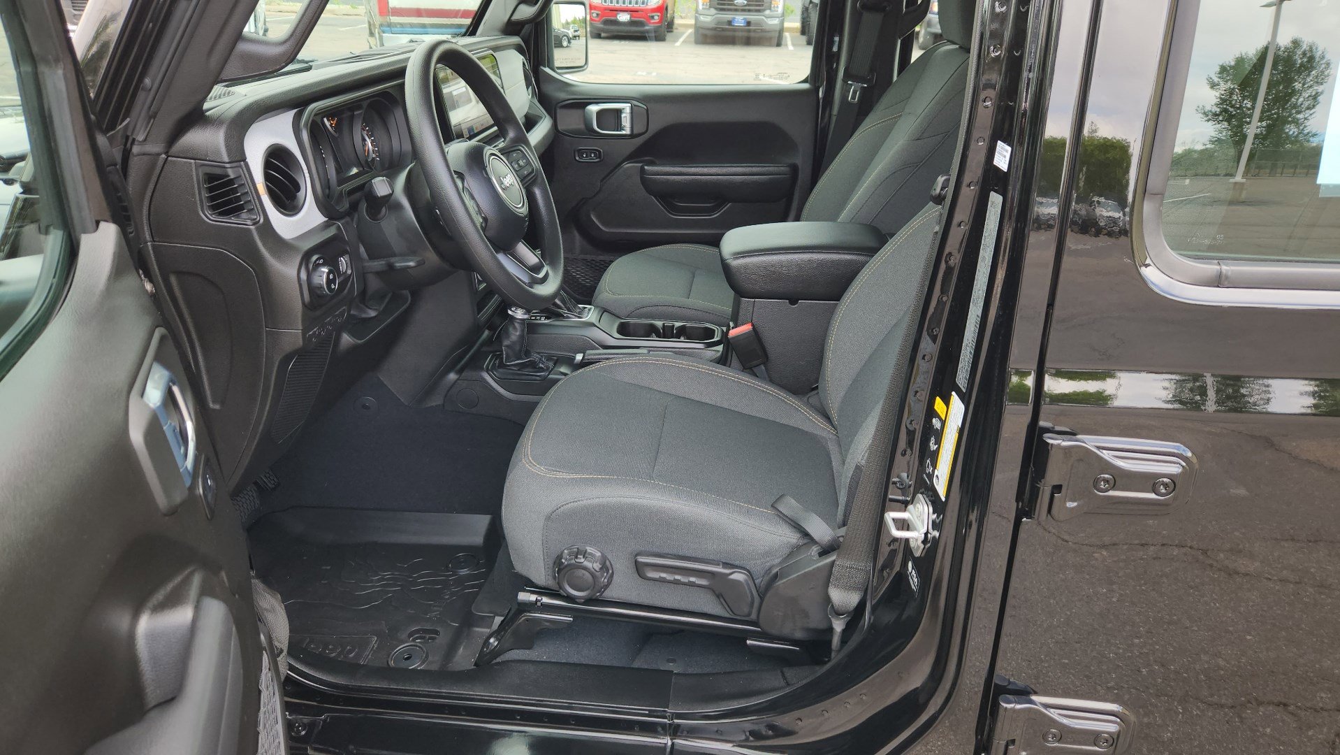 Used 2026 Jeep Gladiator Sport AWD/4WD image 24