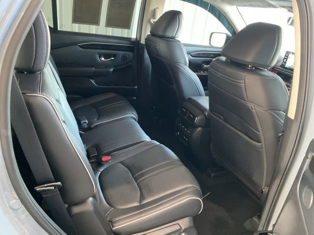 Certified 2023 Honda Pilot Elite image 27