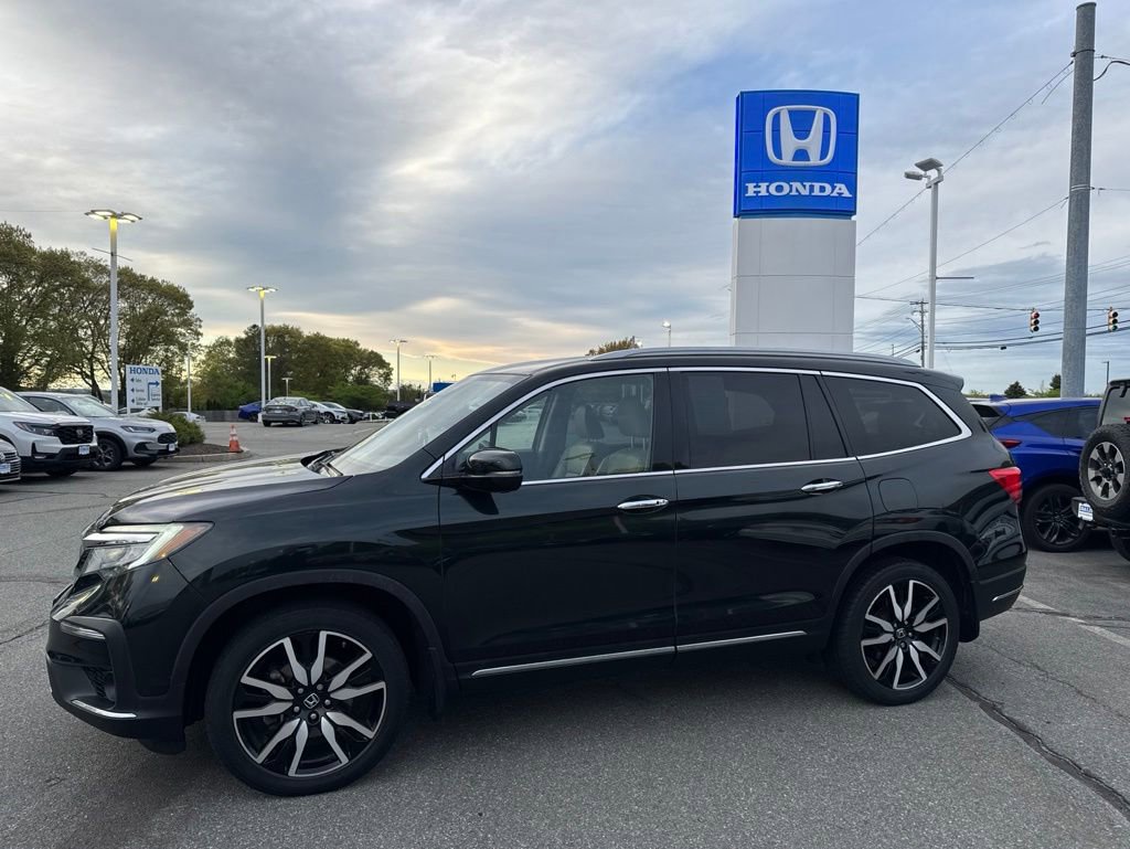 Used 2019 Honda Pilot Touring image 1