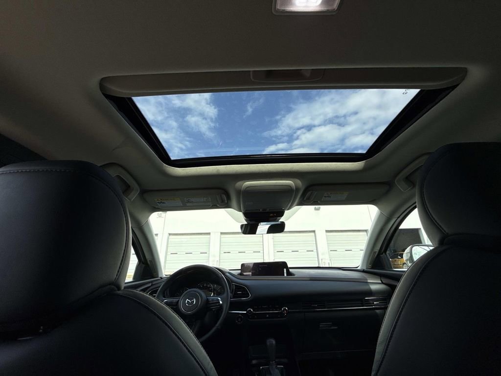 Certified 2025 MAZDA CX-30 2.5 Turbo w/ Premium Package image 24