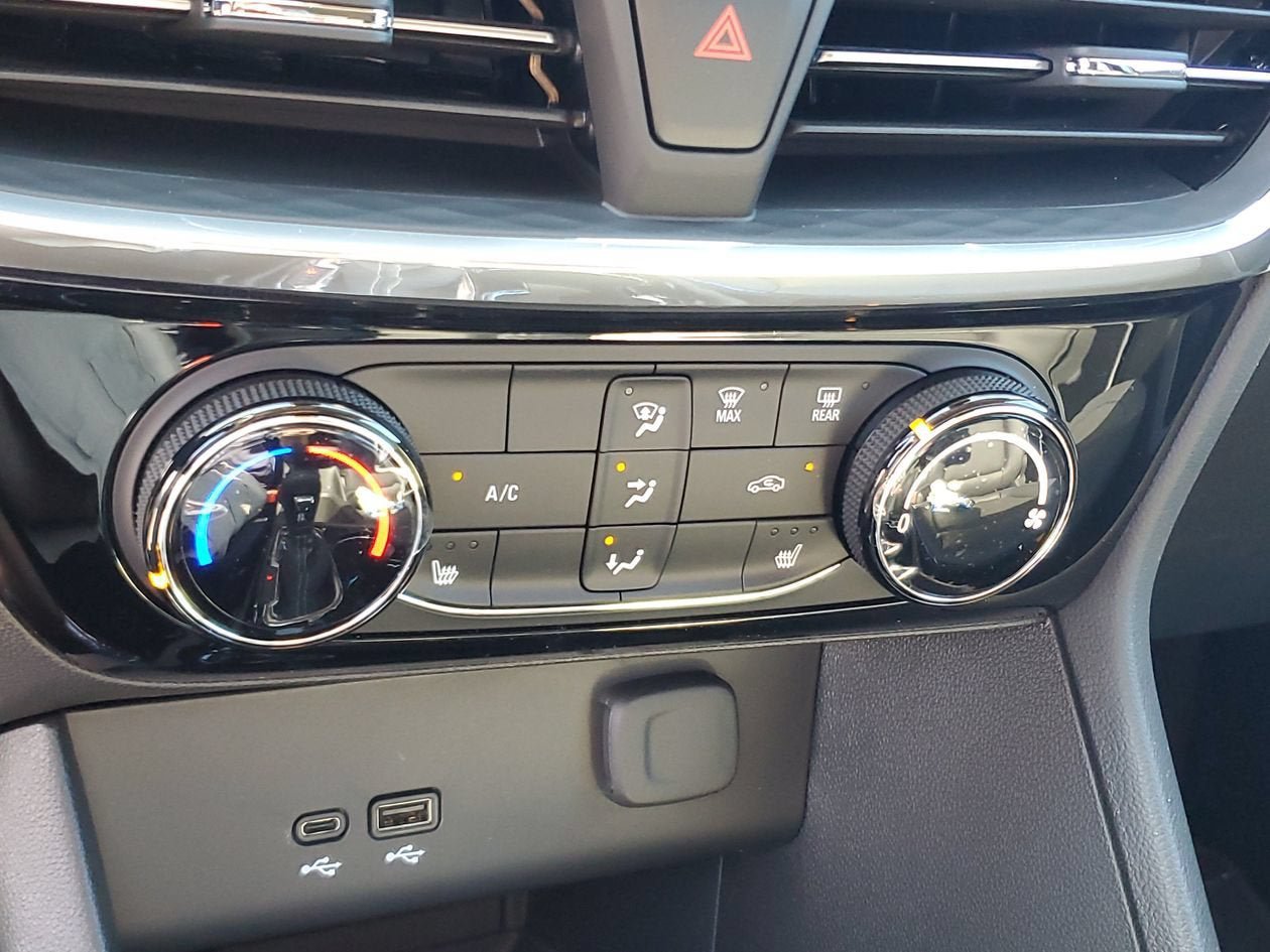 New 2026 Buick Encore GX Sport Touring w/ Comfort Package FWD image 22
