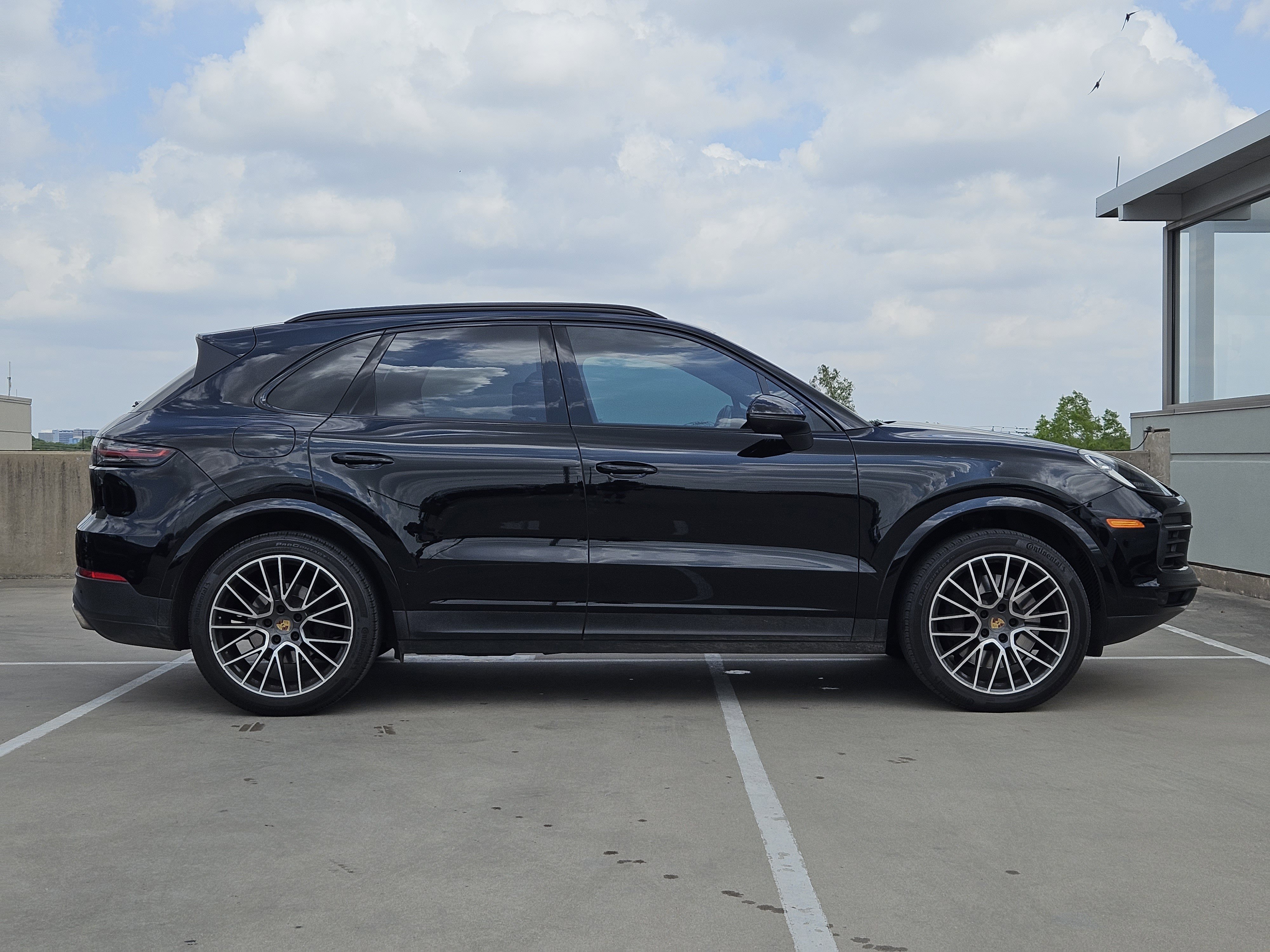 Certified 2023 Porsche Cayenne image 9