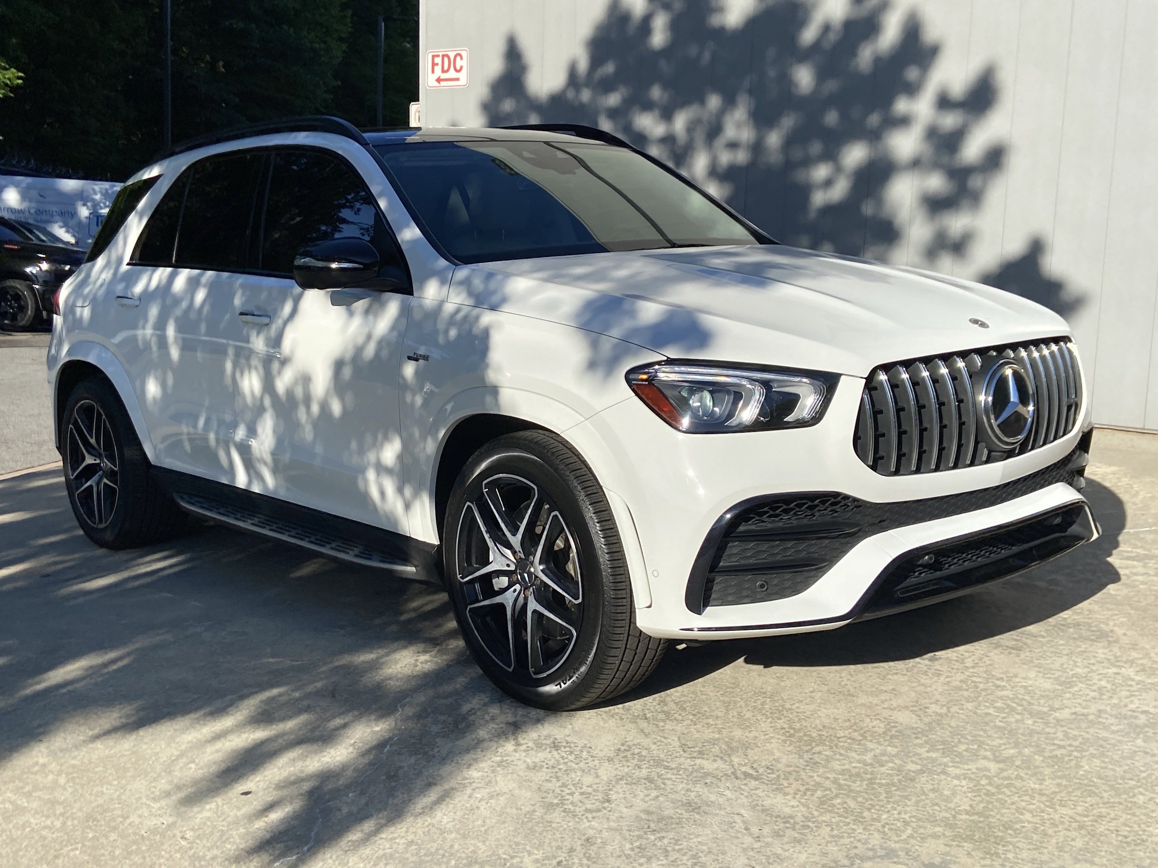 Certified 2021 Mercedes-Benz GLE 53 AMG 4MATIC image 4
