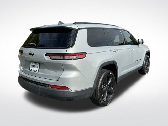 Used 2021 Jeep Grand Cherokee L Laredo RWD image 5