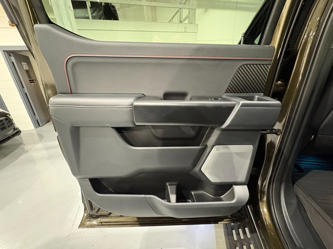 Used 2025 Ford F150 Raptor image 39