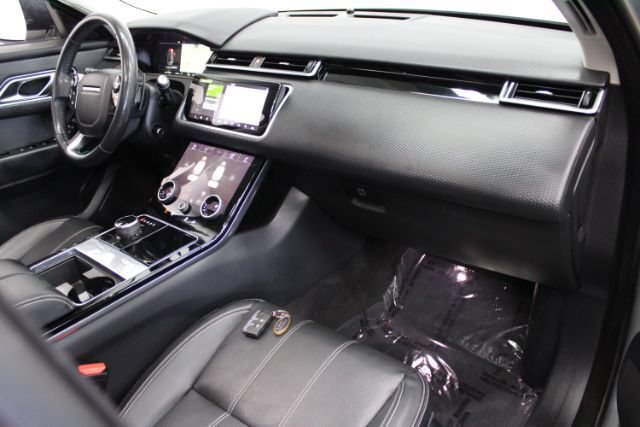 Used 2020 Land Rover Range Rover Velar S AWD/4WD image 29